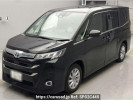 Toyota Noah ZWR90W