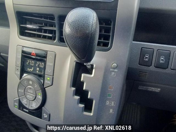 Used 2009 AT toyota noah ZRR70G Image[26]