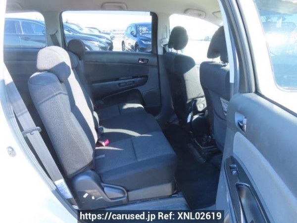 Used 2004 AT toyota wish ZNE10G Image[18]