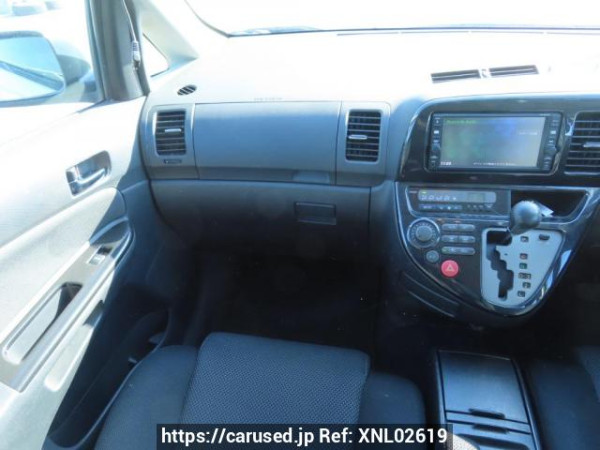 Used 2004 AT toyota wish ZNE10G Image[24]
