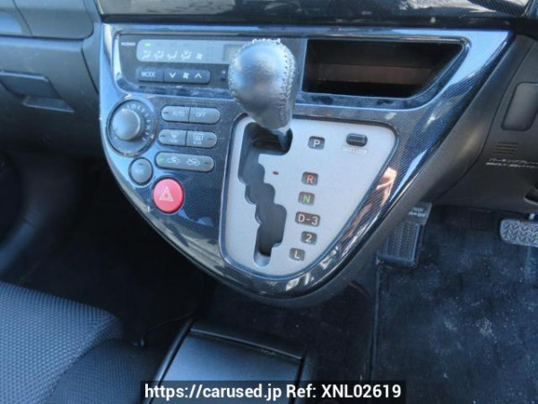 Used 2004 AT toyota wish ZNE10G Image[31]