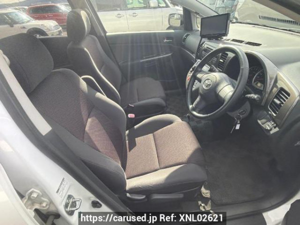 Used 2005 AT toyota wish ZNE10G Image[8]