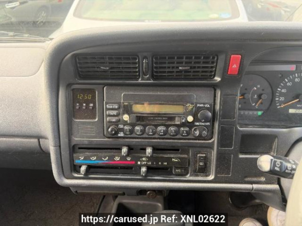 Used 2002 AT toyota hiace-wagon RZH111G Image[15]