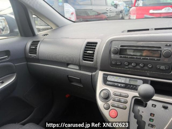 Used 2003 AT toyota wish ZNE10G Image[15]