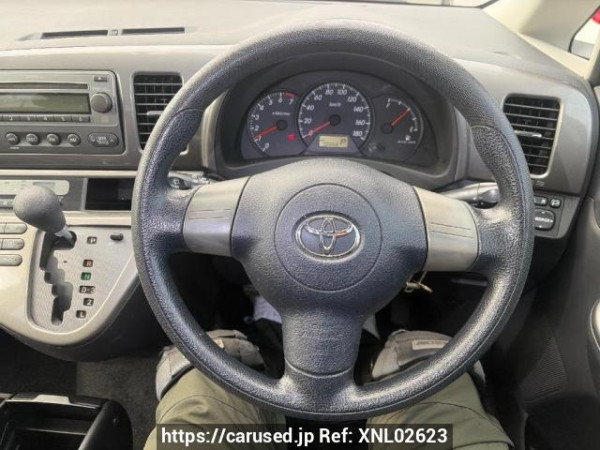 Used 2003 AT toyota wish ZNE10G Image[17]