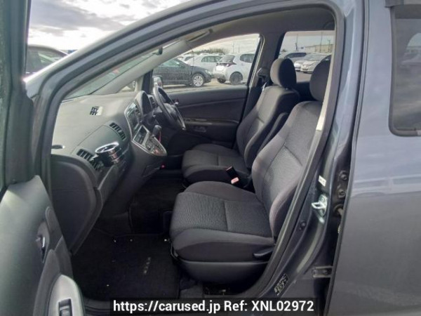 Used 2003 AT toyota wish ZNE10G Image[14]