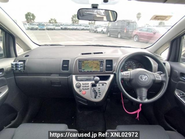 Used 2003 AT toyota wish ZNE10G Image[18]