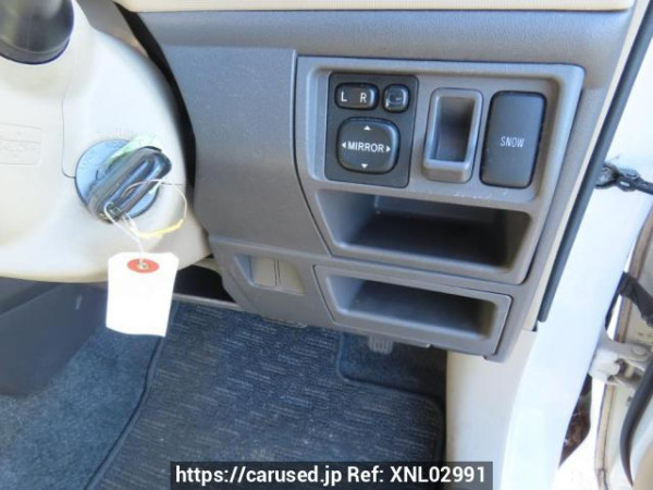 Used 2004 AT toyota sienta NCP81G Image[28]