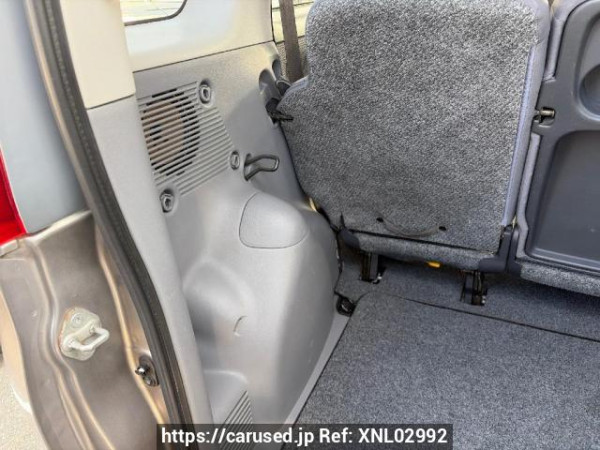 Used 2002 AT toyota fun-cargo NCP20 Image[5]