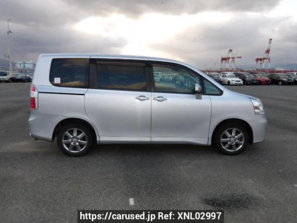 Used 2008 AT toyota noah ZRR70G Image[7]