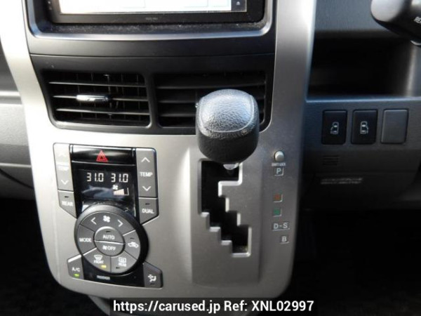Used 2008 AT toyota noah ZRR70G Image[26]