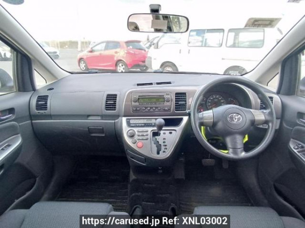 Used 2003 AT toyota wish ZNE10G Image[18]