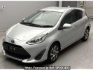 Toyota Aqua NHP10
