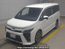 Toyota Voxy ZRR85W