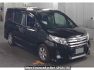 Toyota Noah ZRR80W