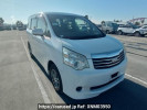 Toyota Noah ZRR75G