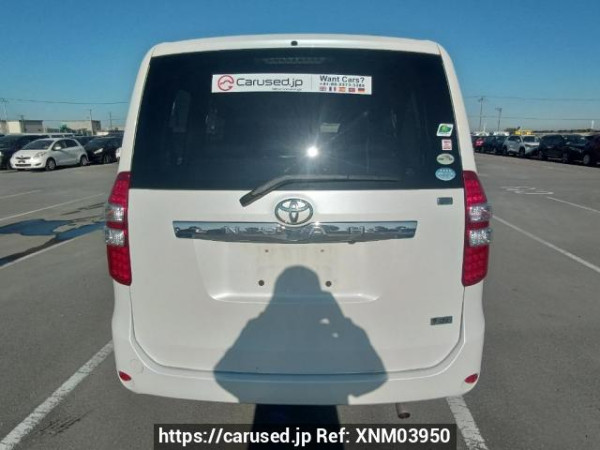 Used 2010 AT toyota noah ZRR75G Image[5]