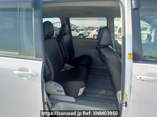 Used 2010 AT toyota noah ZRR75G Image[15]