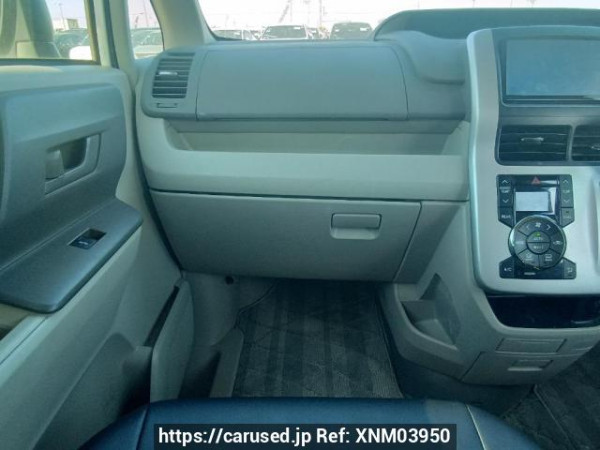 Used 2010 AT toyota noah ZRR75G Image[19]