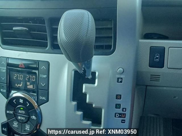 Used 2010 AT toyota noah ZRR75G Image[25]