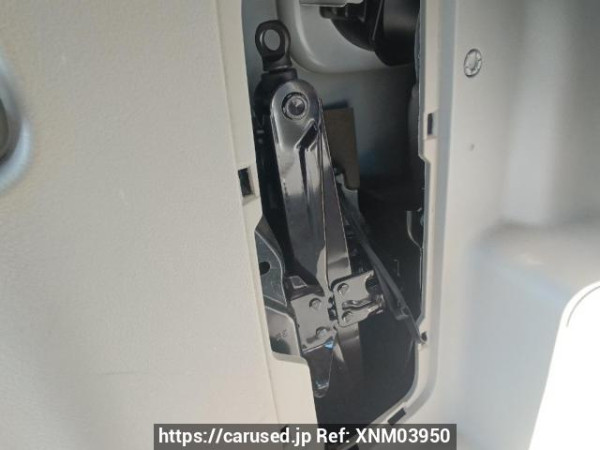 Used 2010 AT toyota noah ZRR75G Image[42]