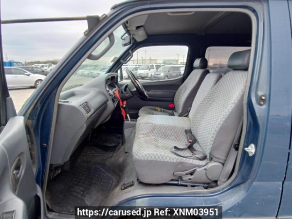Used 2004 AT toyota hiace-van TRH112V Image[13]
