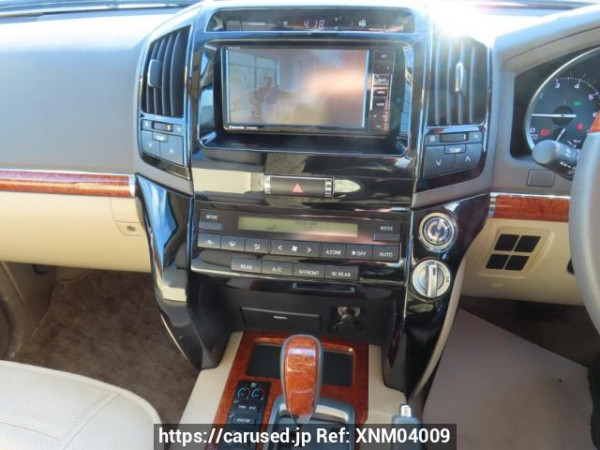 Used 2014 AT toyota land-cruiser URJ202W Image[31]