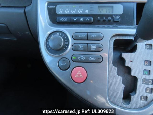 Used 2003 AT toyota wish ZNE10G Image[30]