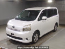 Toyota Voxy ZRR70G