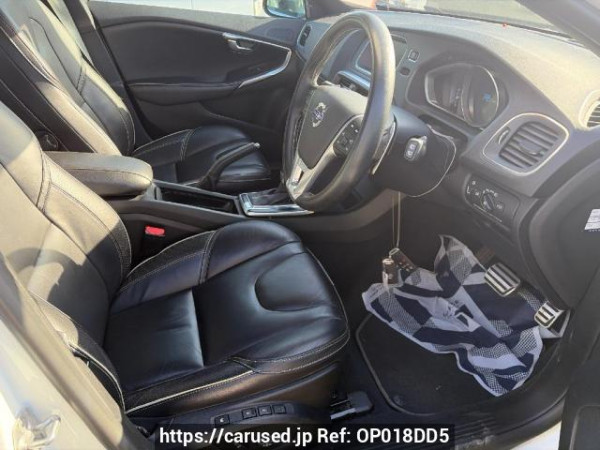 Used 2015 AT volvo v40 MB420 Image[7]