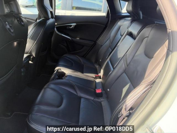 Used 2015 AT volvo v40 MB420 Image[10]