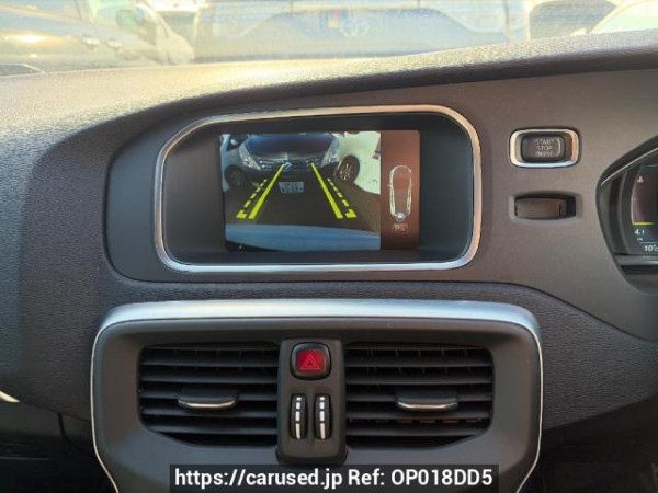 Used 2015 AT volvo v40 MB420 Image[14]