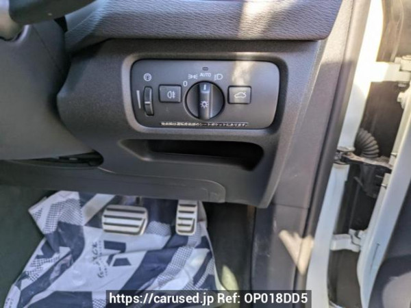 Used 2015 AT volvo v40 MB420 Image[25]