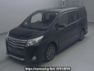 Toyota Noah ZRR80W