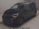 Toyota Sienta MXPL10G