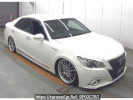 Toyota Crown Hybrid AWS210