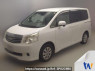 Used 2013 AT toyota noah ZRR70G Image[0]