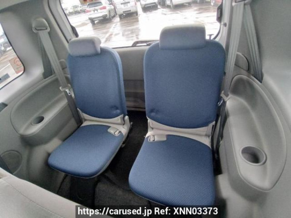 Used 2004 AT toyota sienta NCP81G Image[18]