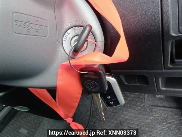 Used 2004 AT toyota sienta NCP81G Image[29]
