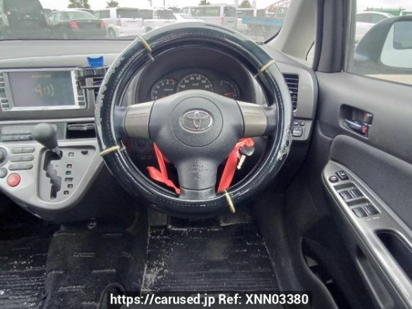 Used 2005 AT toyota wish ZNE10G Image[21]
