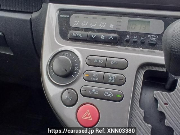 Used 2005 AT toyota wish ZNE10G Image[26]