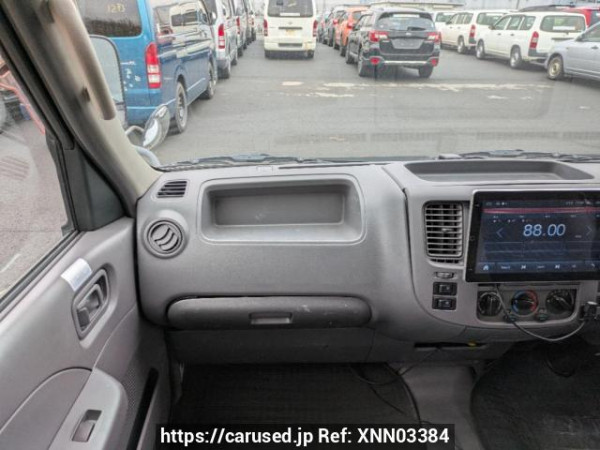 Used 2004 AT nissan caravan-bus DWGE25 Image[22]