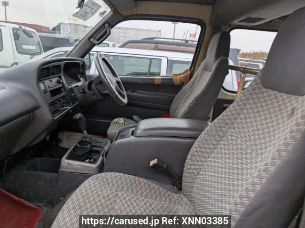 Used 2000 AT toyota hiace-wagon RZH111G Image[10]
