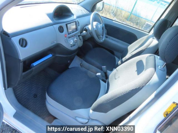 Used 2004 AT toyota sienta NCP81G Image[16]