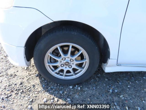 Used 2004 AT toyota sienta NCP81G Image[37]