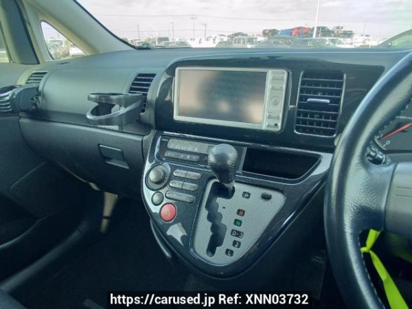 Used 2005 AT toyota wish ZNE10G Image[22]