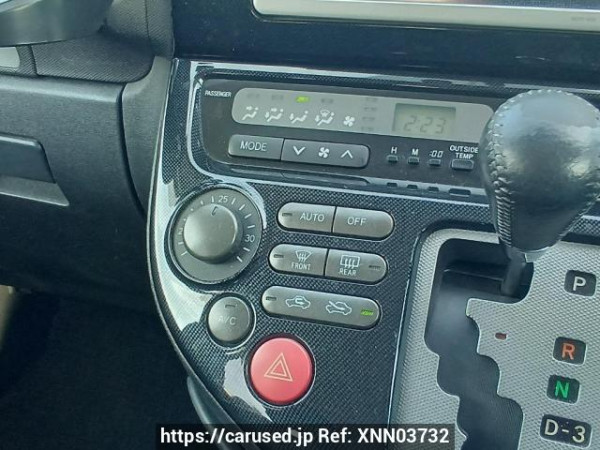 Used 2005 AT toyota wish ZNE10G Image[23]