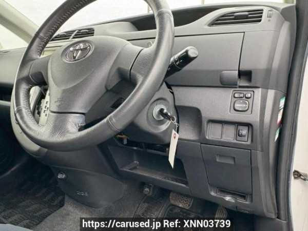 Used 2005 AT toyota ractis NCP100 Image[22]
