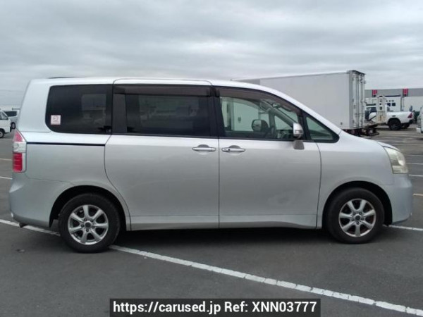 Used 2008 AT toyota noah ZRR70G Image[7]