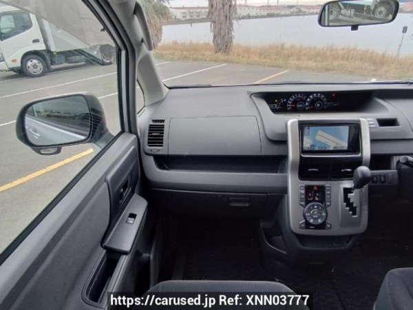 Used 2008 AT toyota noah ZRR70G Image[18]